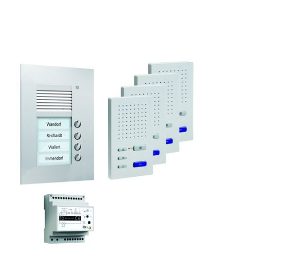 System sterowania drzwiami TCS audio: opakowanie UP dla 4 jednostek mieszkalnych, ze stacją zewnętrzną PUK 4 przyciski dzwonka, 4x zestaw głośnomówiący ISW3030, centrala BVS20, PPUF04-PL / 02