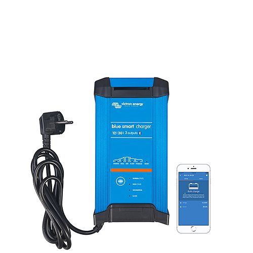 Victron Energy akkumulátortöltő Blue Smart IP22 Charger 12/30 (1), 321595