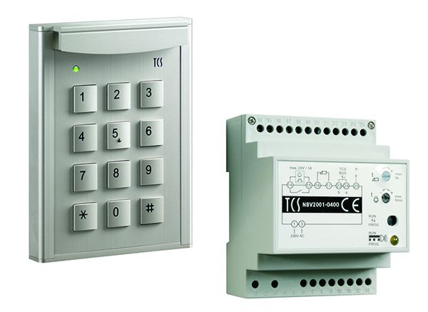 TCS dørstyringssystemkode: pakke med kodelås codelock12 til op til 10 numeriske koder, anodiseret sølv, styreenhed BVS20, PZF5000-0010